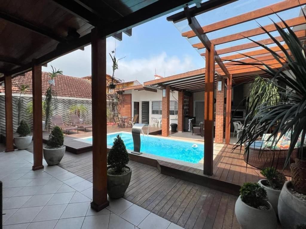 Casa Agradavel Com Piscina, A Poucos Passos Da Praia Peruíbe 외부 사진