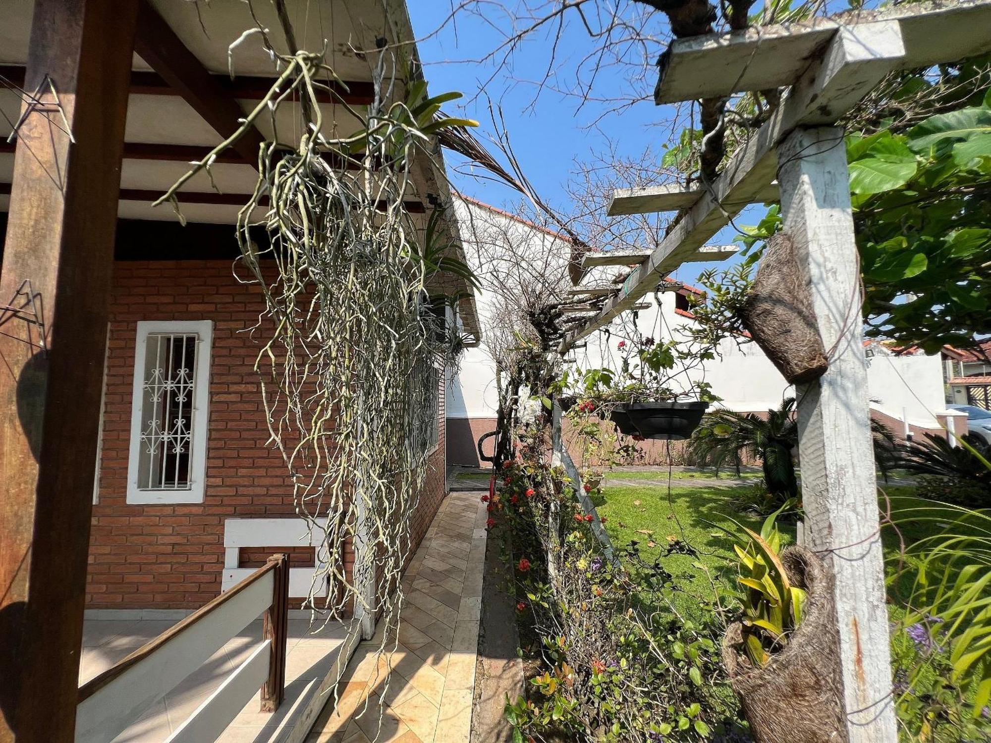 Casa Agradavel Com Piscina, A Poucos Passos Da Praia Peruíbe 외부 사진